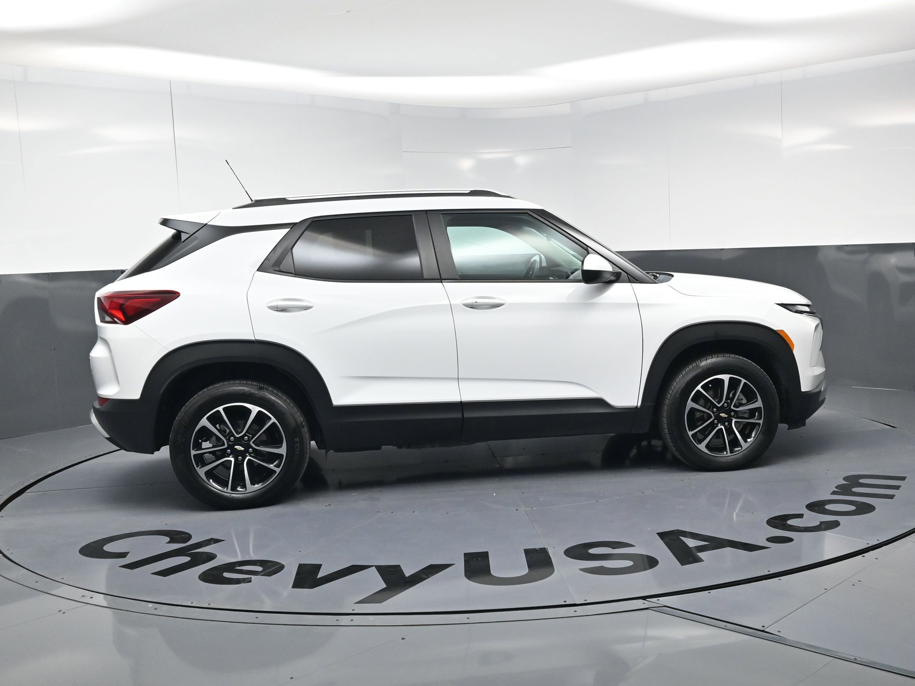 Certified 2024 Chevrolet TrailBlazer LT image 10