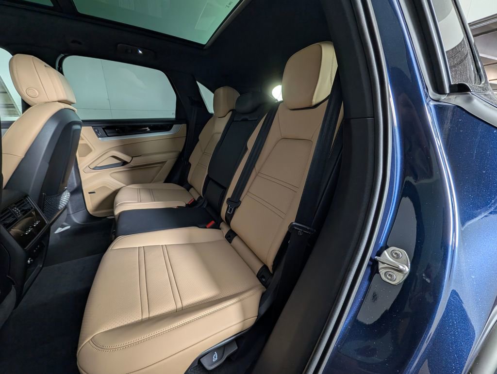 New 2026 Porsche Cayenne AWD/4WD image 24