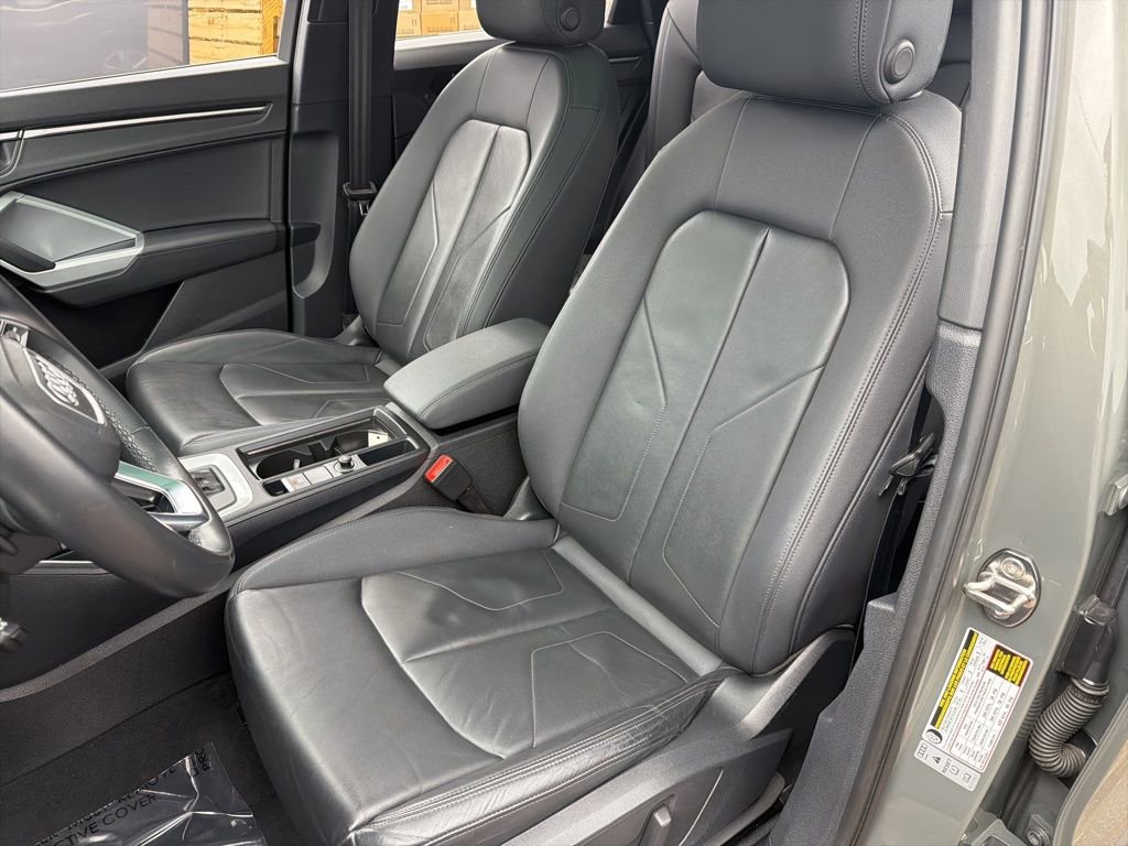 Used 2022 Audi Q3 2.0T Premium AWD/4WD image 21