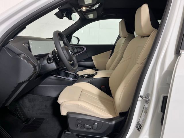 New 2025 BMW X3 xDrive30i w/ Premium Package AWD/4WD image 11