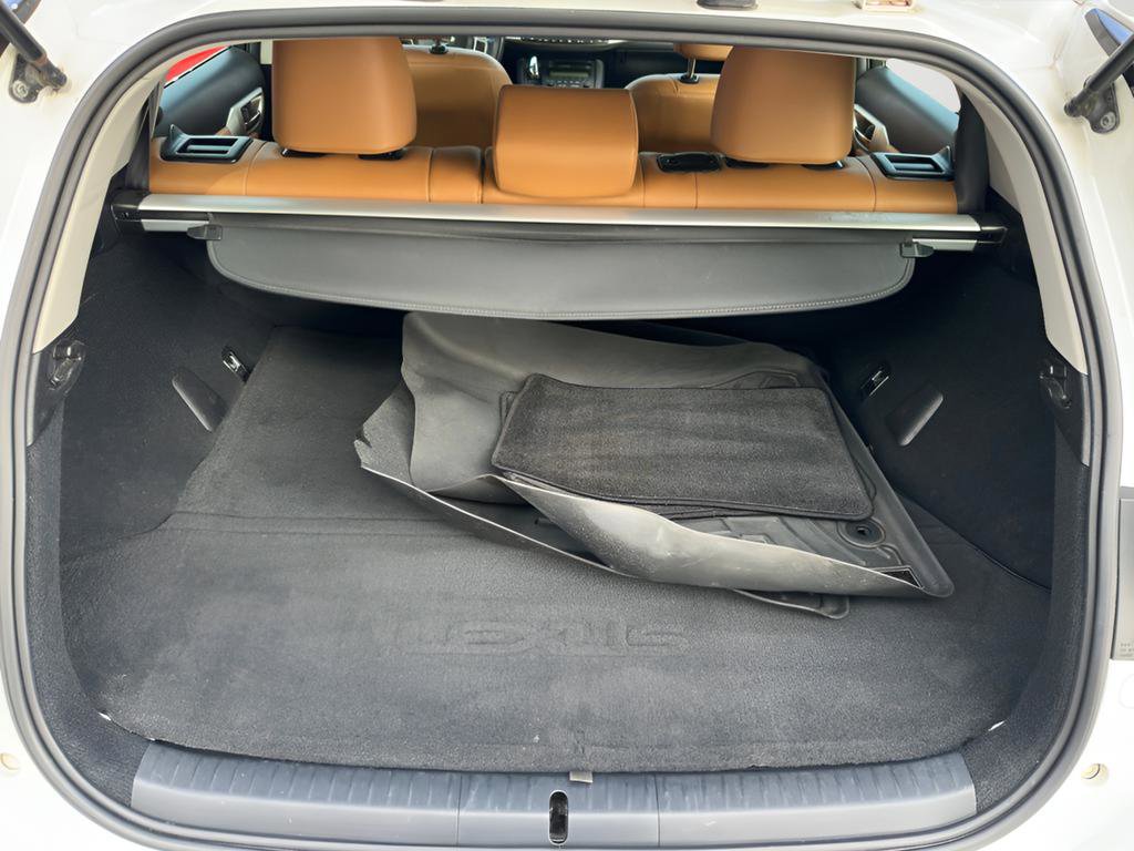 Used 2012 Lexus CT 200h Premium image 22