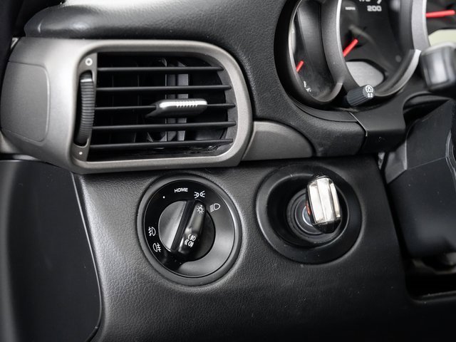 Used 2006 Porsche 911 Carrera image 10