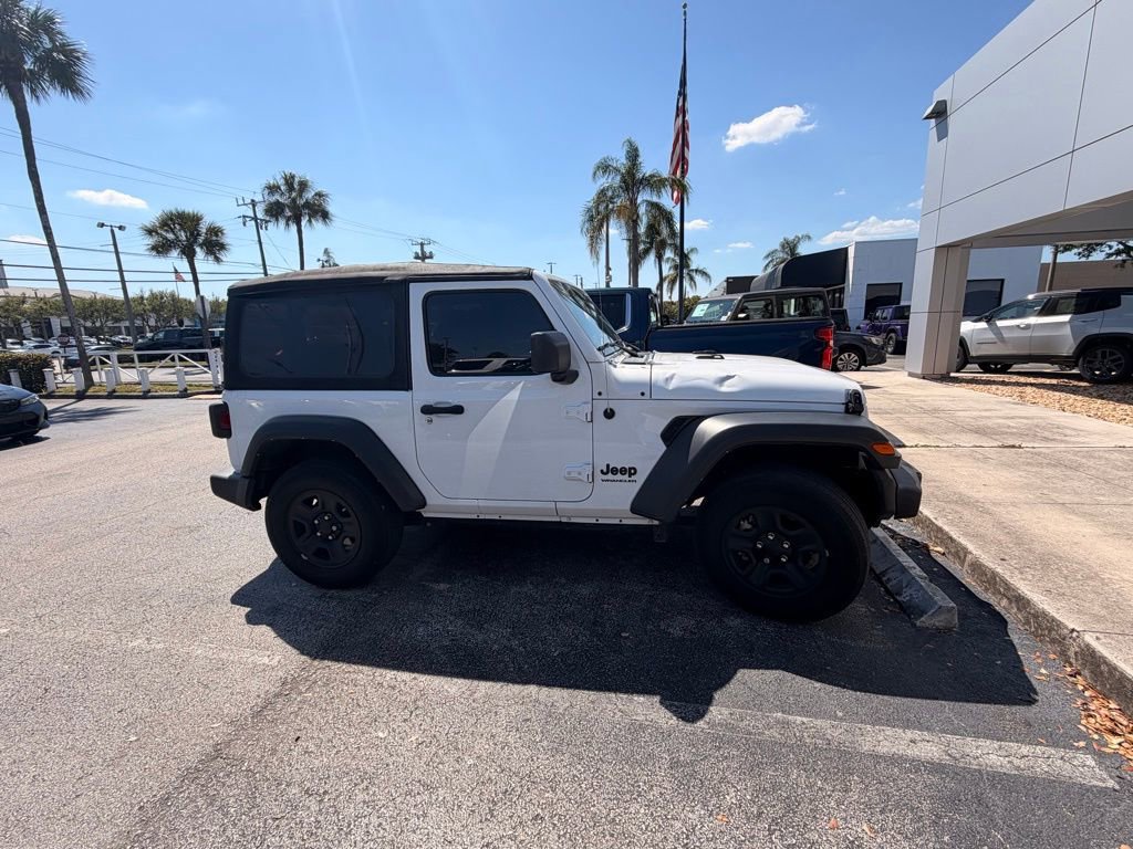 Used 2022 Jeep Wrangler Sport image 4