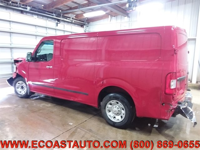 Used 2012 Nissan NV 2500 SV w/ Side Curtain Airbag Pkg image 2