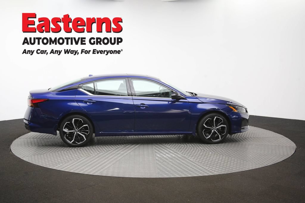Used 2024 Nissan Altima 2.5 SR w/ SR Premium Package FWD image 46