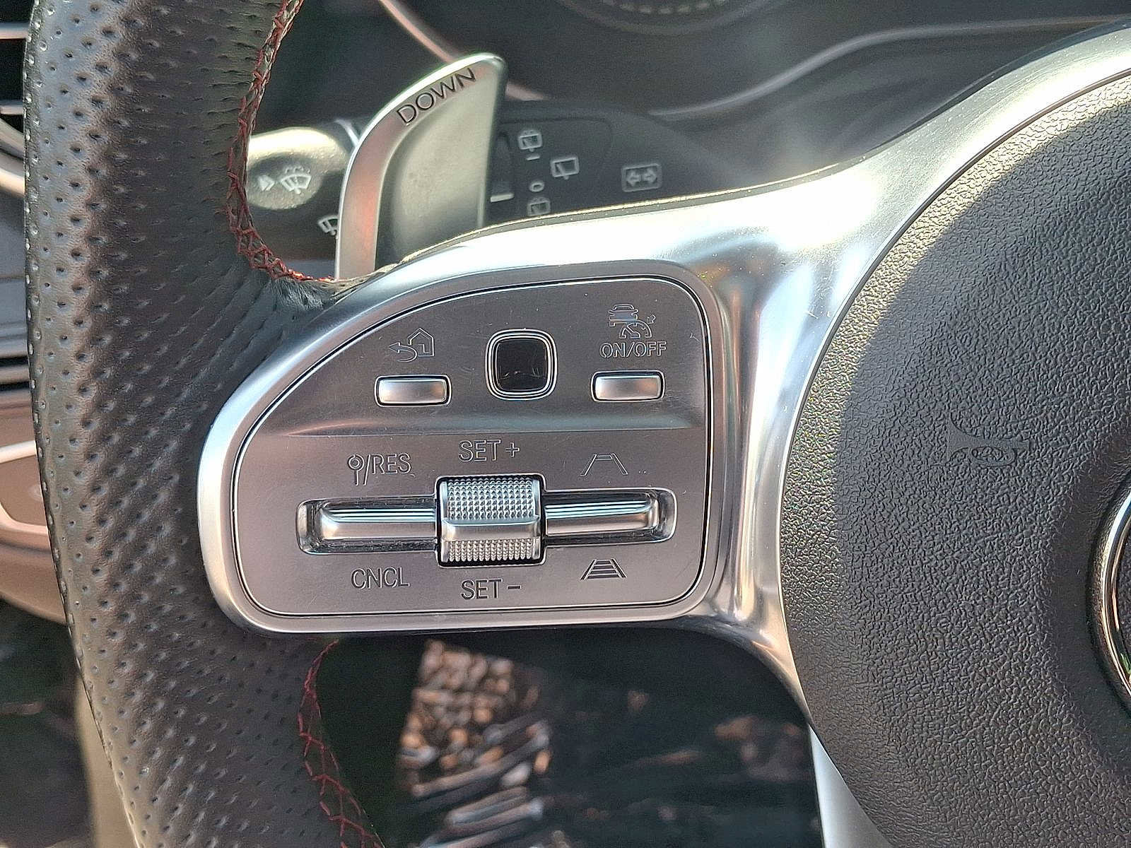 Used 2022 Mercedes-Benz GLC 43 AMG 4MATIC image 17