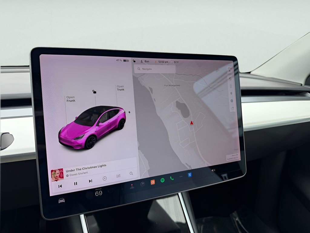 Used 2021 Tesla Model Y Long Range AWD/4WD image 18