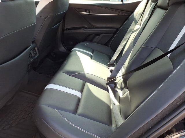 Used 2025 Toyota Camry SE FWD image 13
