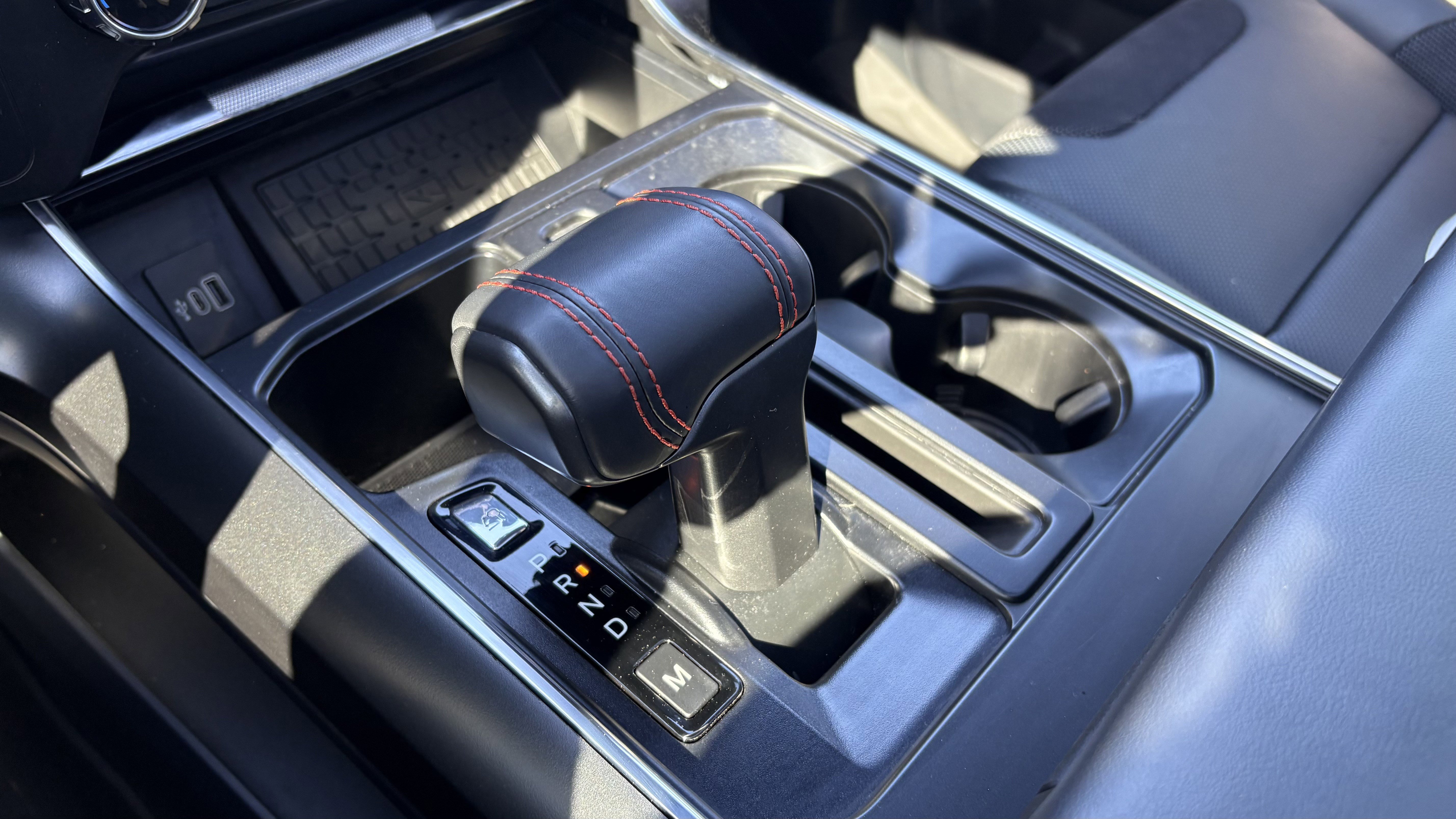 Used 2025 Ford F150 Raptor image 26