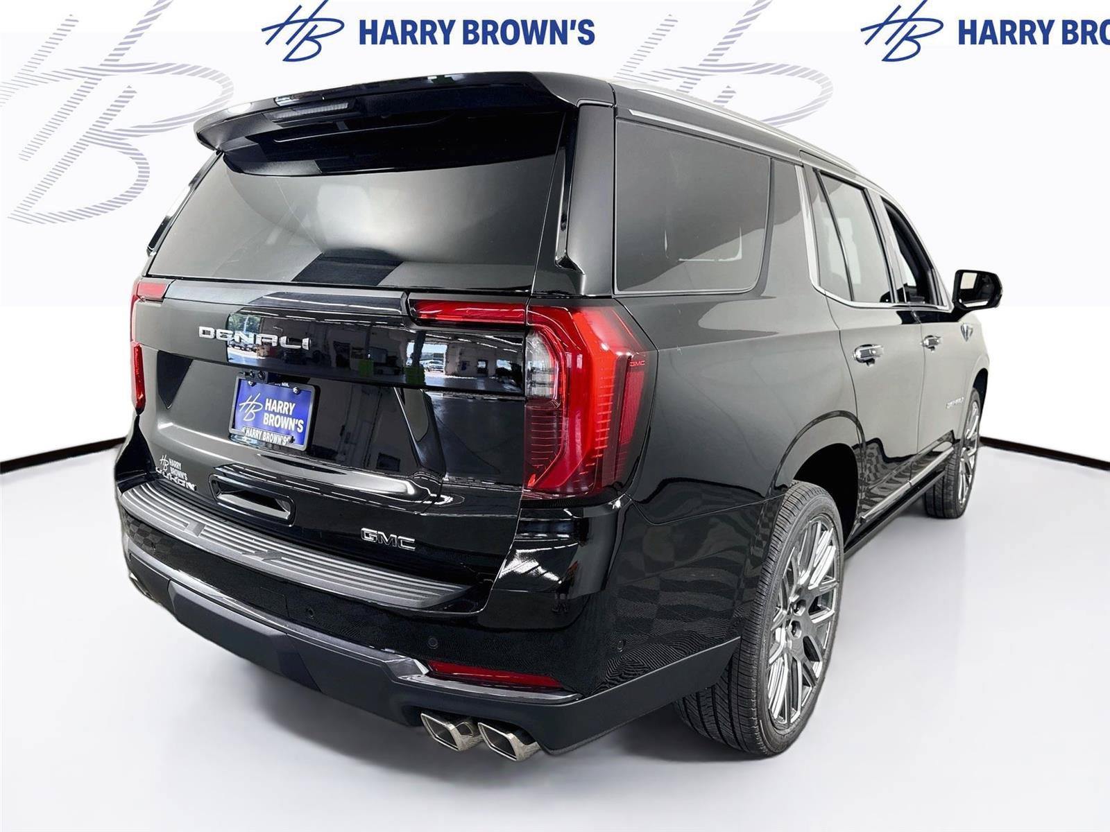 New 2026 GMC Yukon Denali Ultimate w/ LPO, Floor Liner Package AWD/4WD image 35