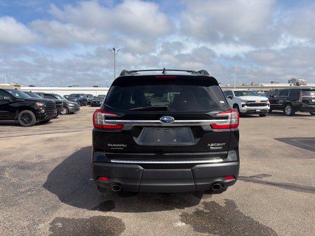 Used 2023 Subaru Ascent Touring AWD/4WD image 6