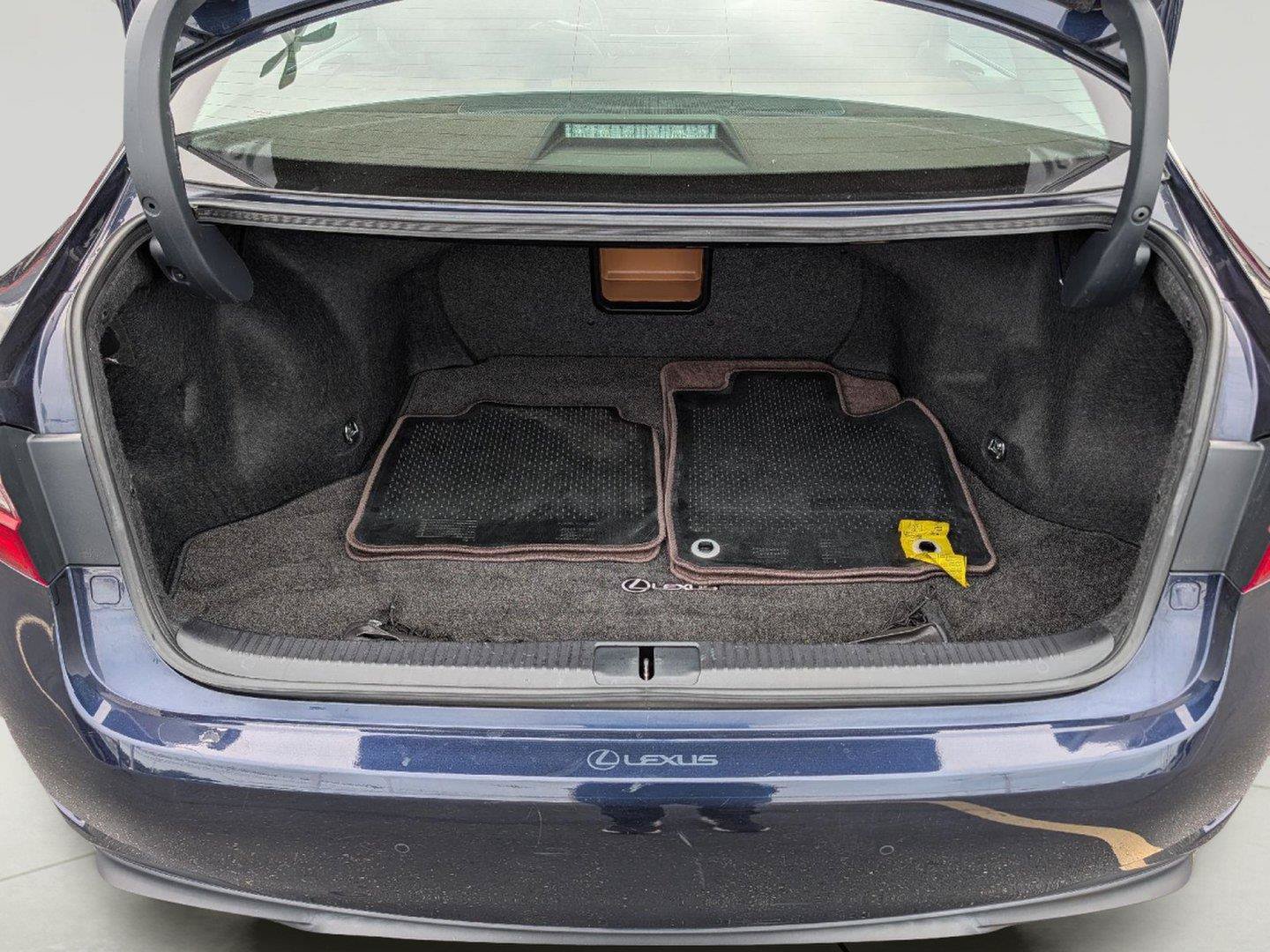 Used 2016 Lexus ES 350 w/ Premium Package w/Wood Trim FWD image 26