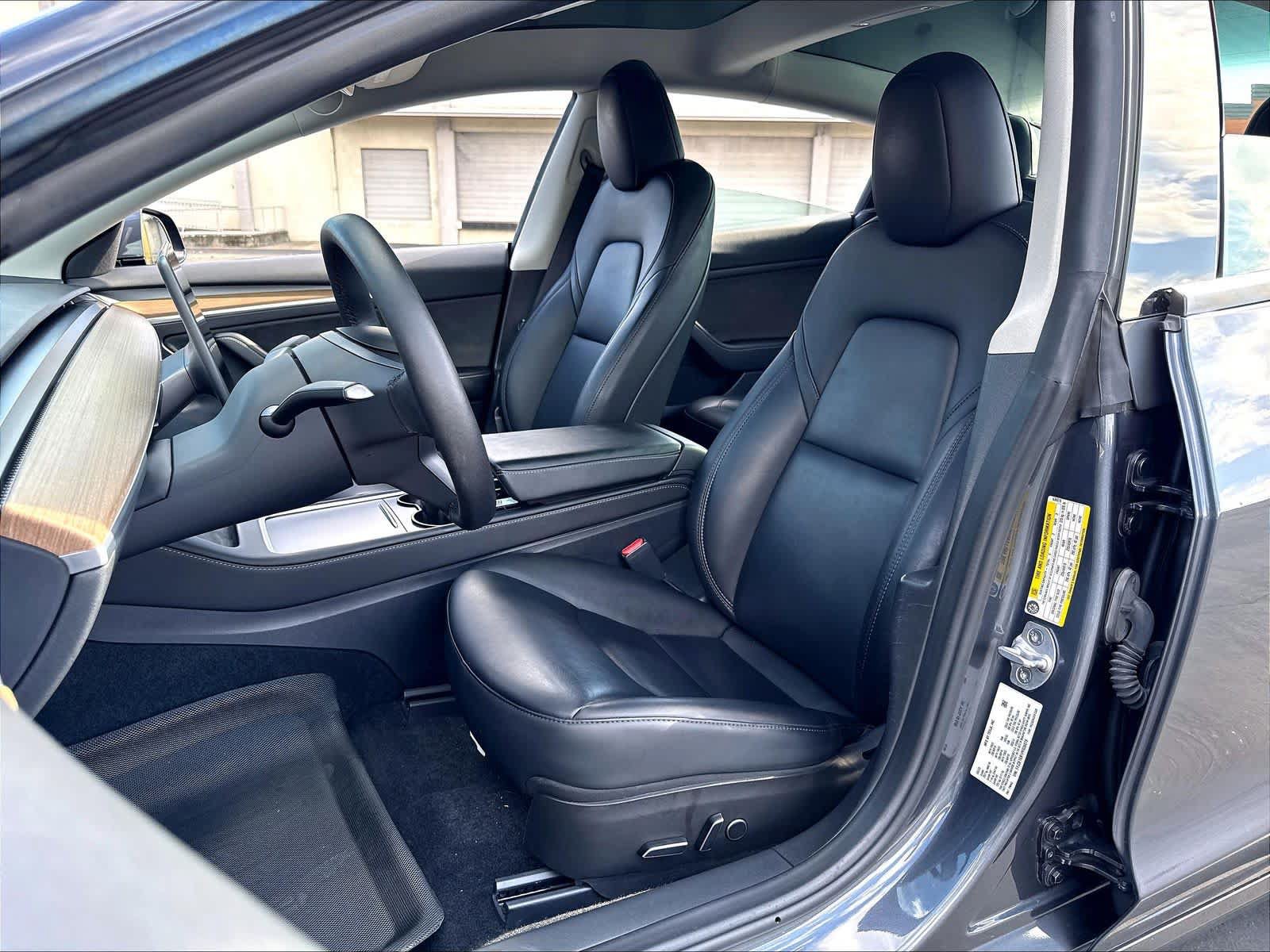 Used 2023 Tesla Model 3 Long Range AWD/4WD image 28