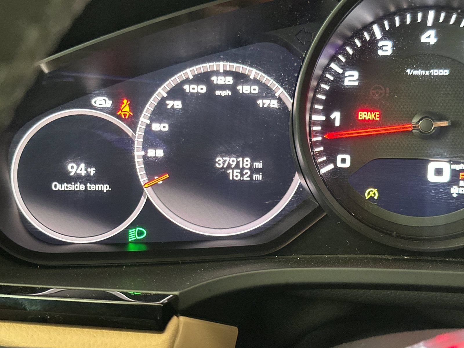 Certified 2023 Porsche Cayenne AWD/4WD image 24