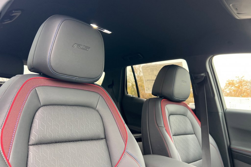 New 2026 Chevrolet Equinox RS image 14