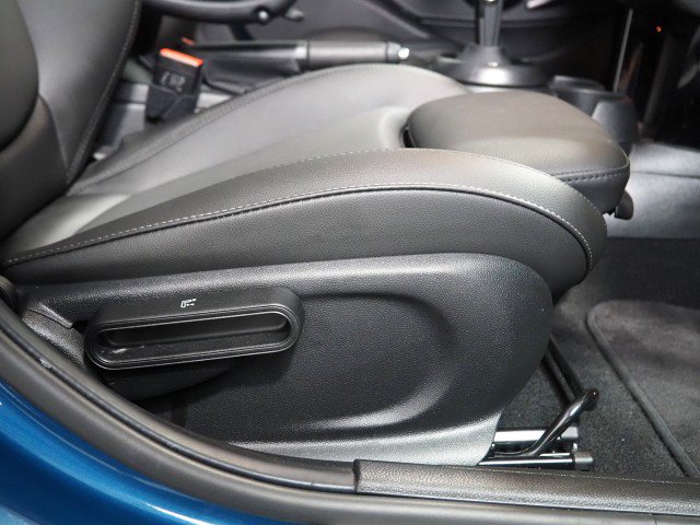 Used 2024 MINI Cooper S image 58