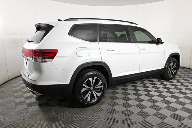 New 2026 Volkswagen Atlas SE image 26
