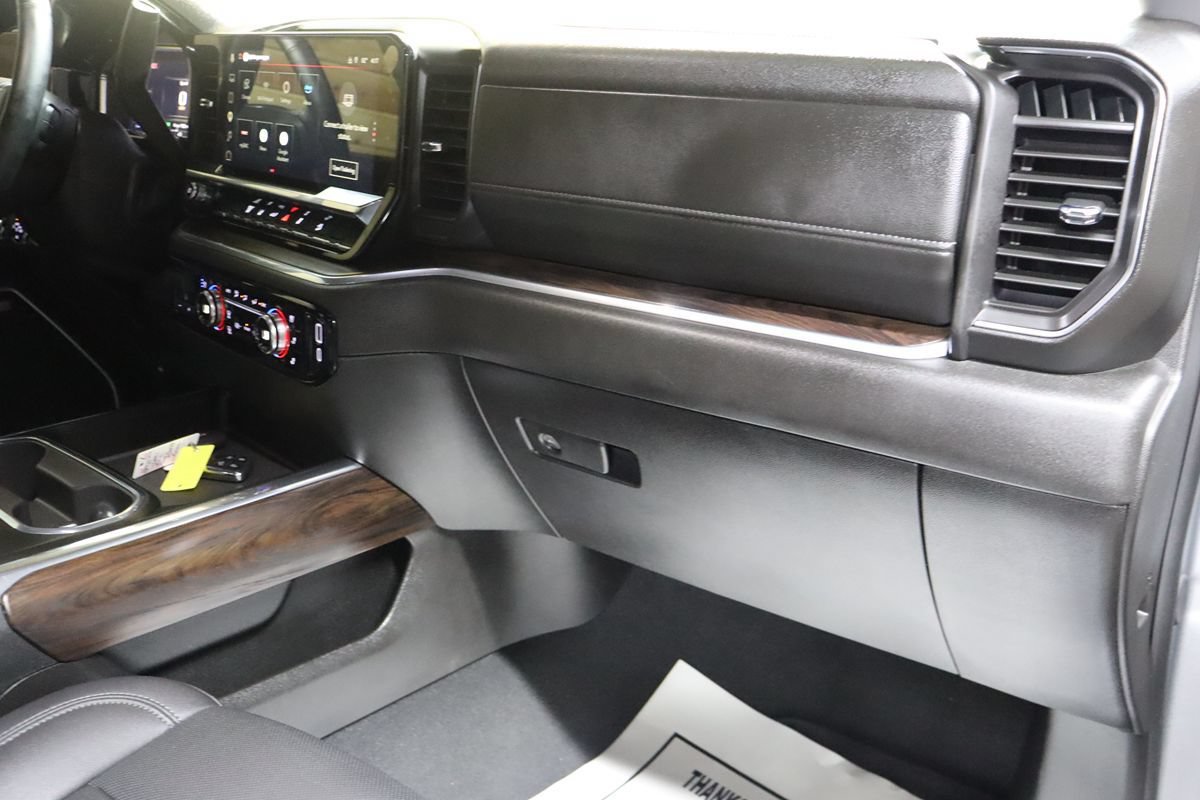 Used 2025 GMC Sierra 2500 SLT w/ SLT Convenience Package AWD/4WD image 73
