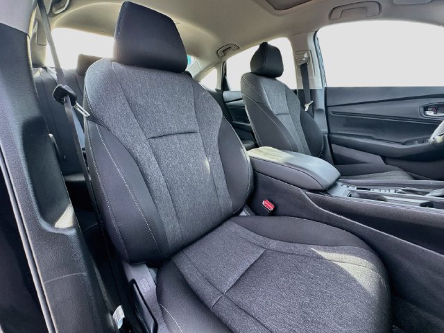 Certified 2023 Honda Accord EX image 31