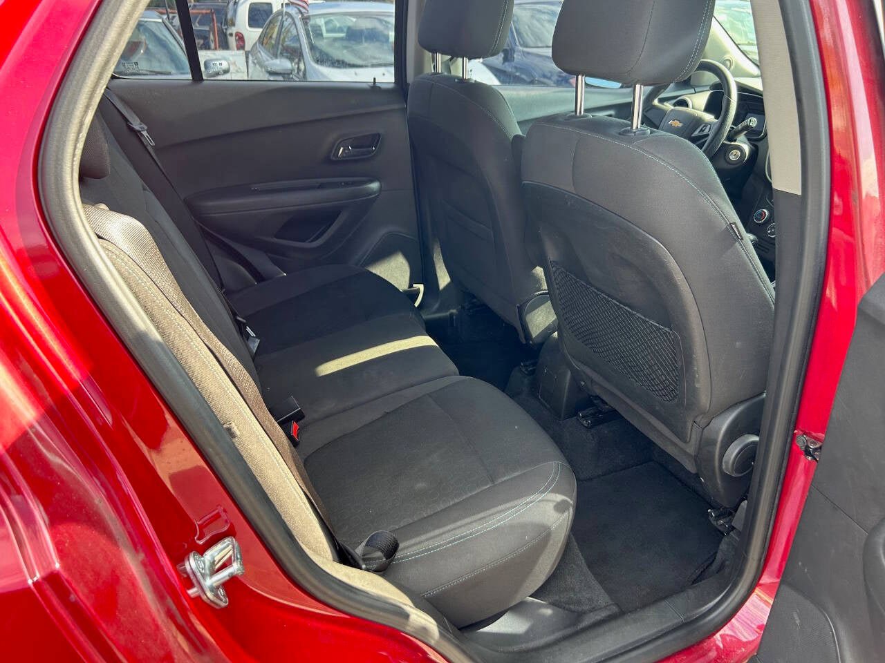 Used 2015 Chevrolet Trax LS FWD image 11