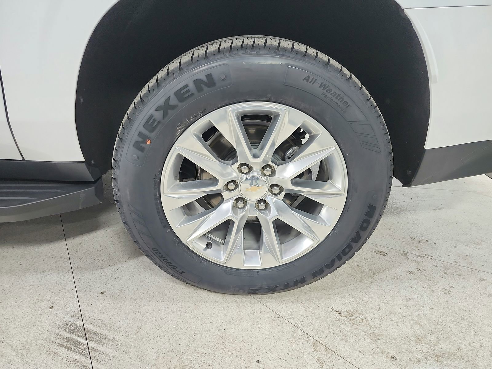 Used 2023 Chevrolet Suburban Premier image 49