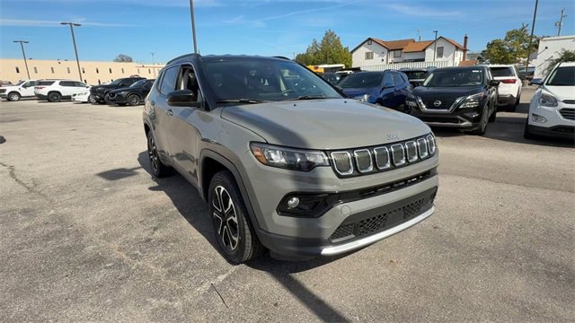 Used 2022 Jeep Compass Limited image 2