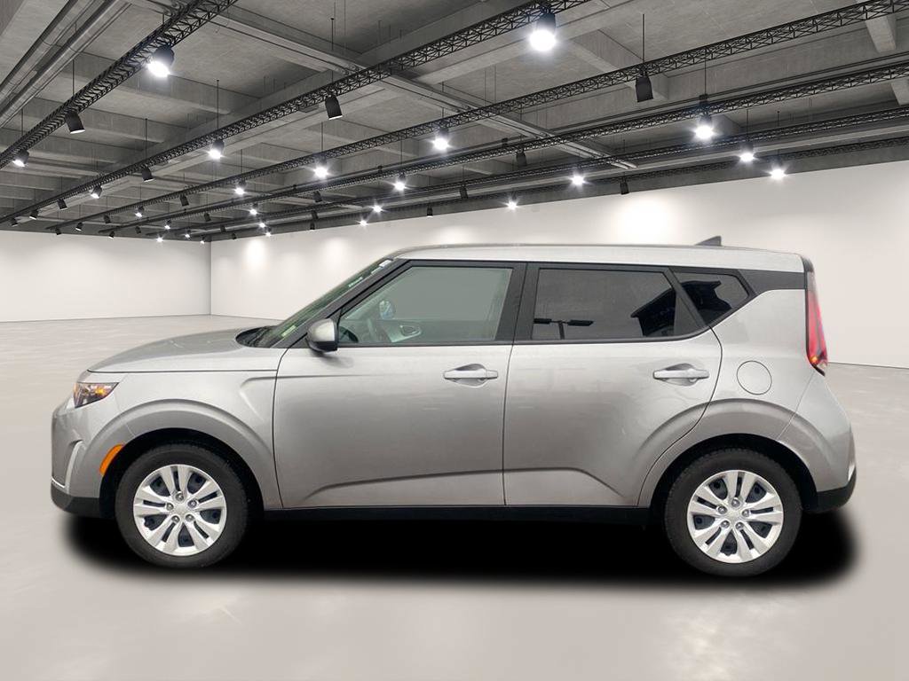 Certified 2023 Kia Soul LX image 5