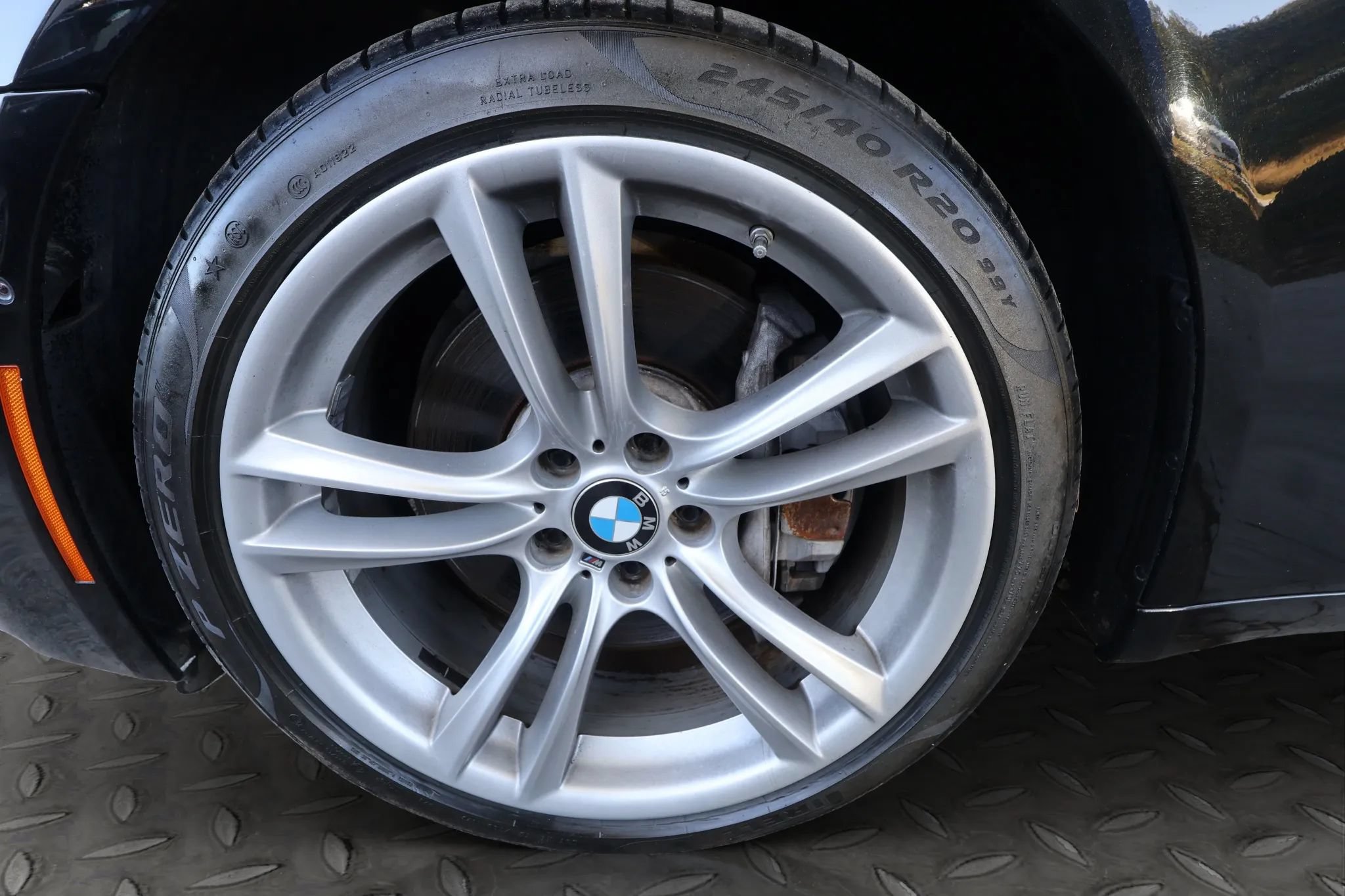 Used 2014 BMW 750Li RWD image 37
