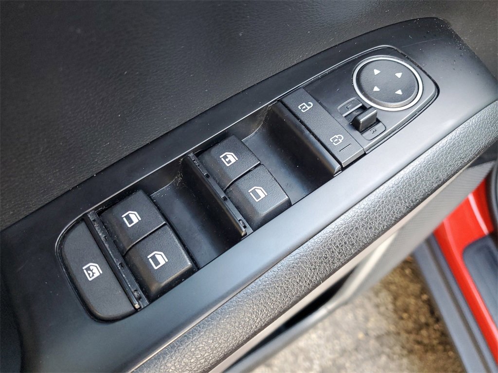 Certified 2024 Kia Soul LX w/ Option Group 015 image 17