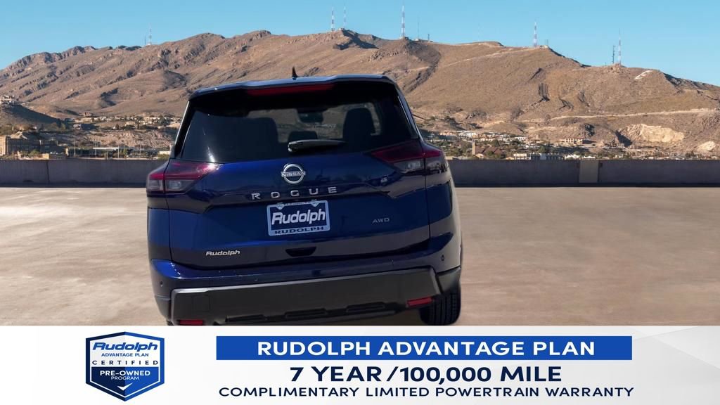 Used 2025 Nissan Rogue SV image 5