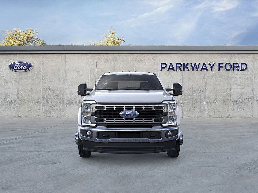 New 2026 Ford F450 XLT image 6