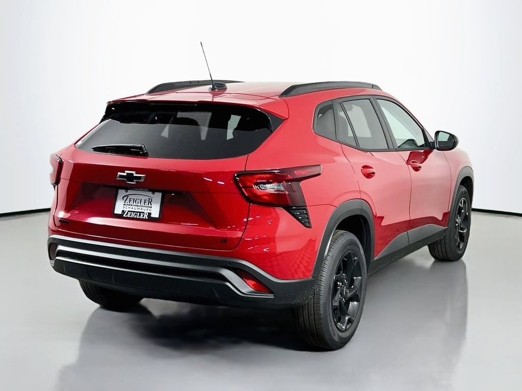 New 2026 Chevrolet Trax LT w/ Driver Confidence Package FWD image 5