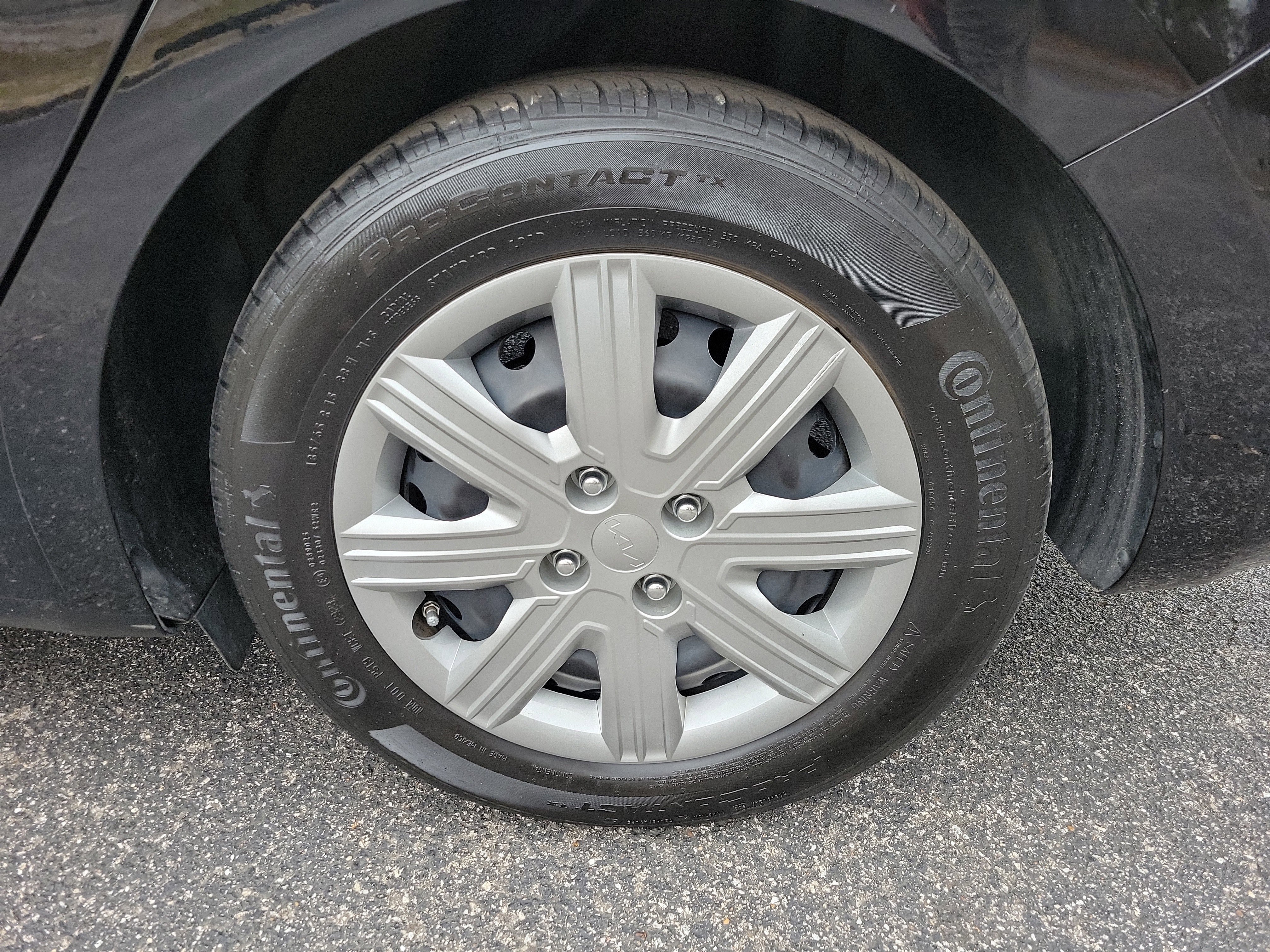 Used 2023 Kia Rio LX image 23