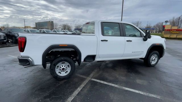 New 2025 GMC Sierra 2500 Pro w/ 1SA Pro Safety Plus Package AWD/4WD image 2