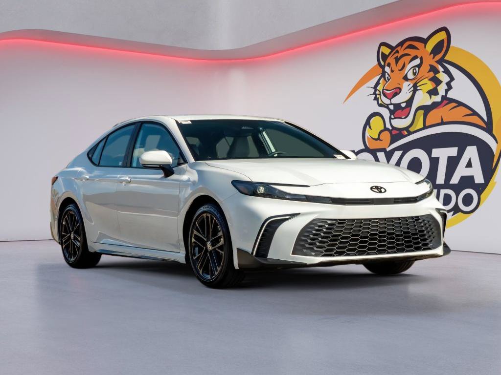 Certified 2026 Toyota Camry SE FWD image 4