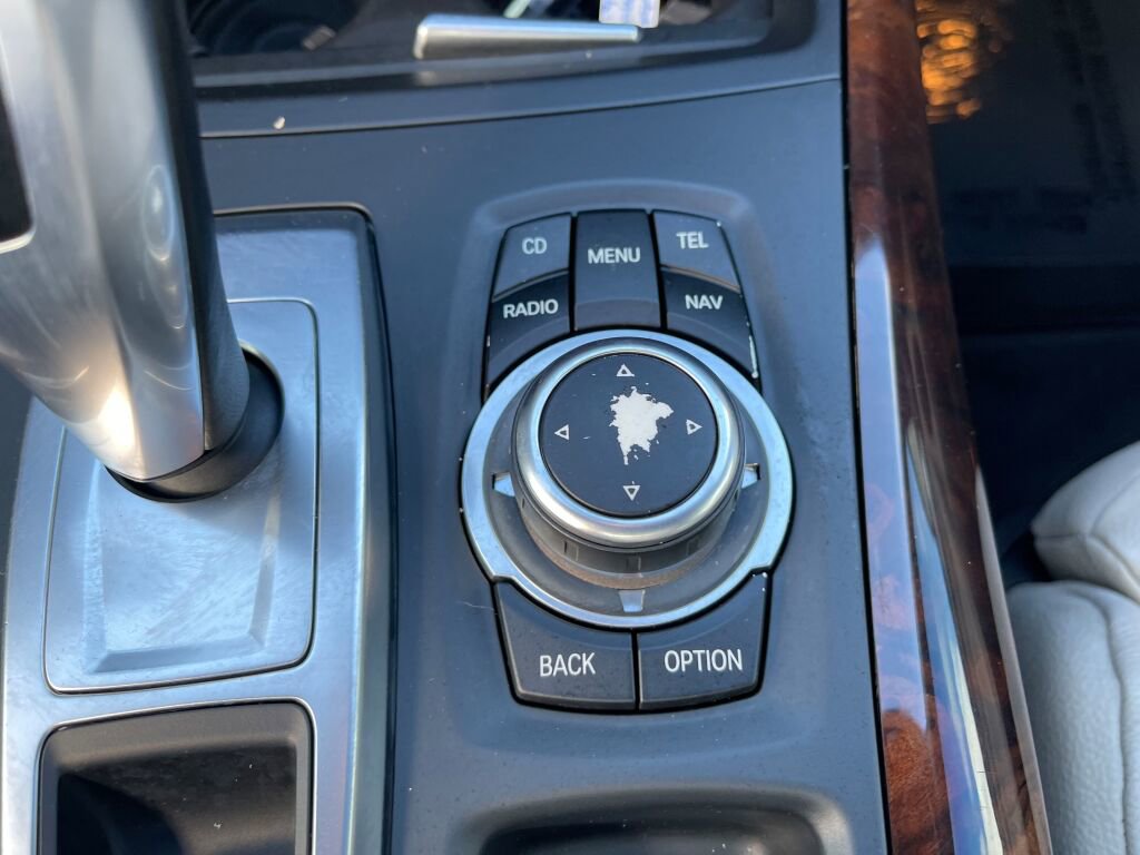 Used 2011 BMW X5 xDrive35i image 27