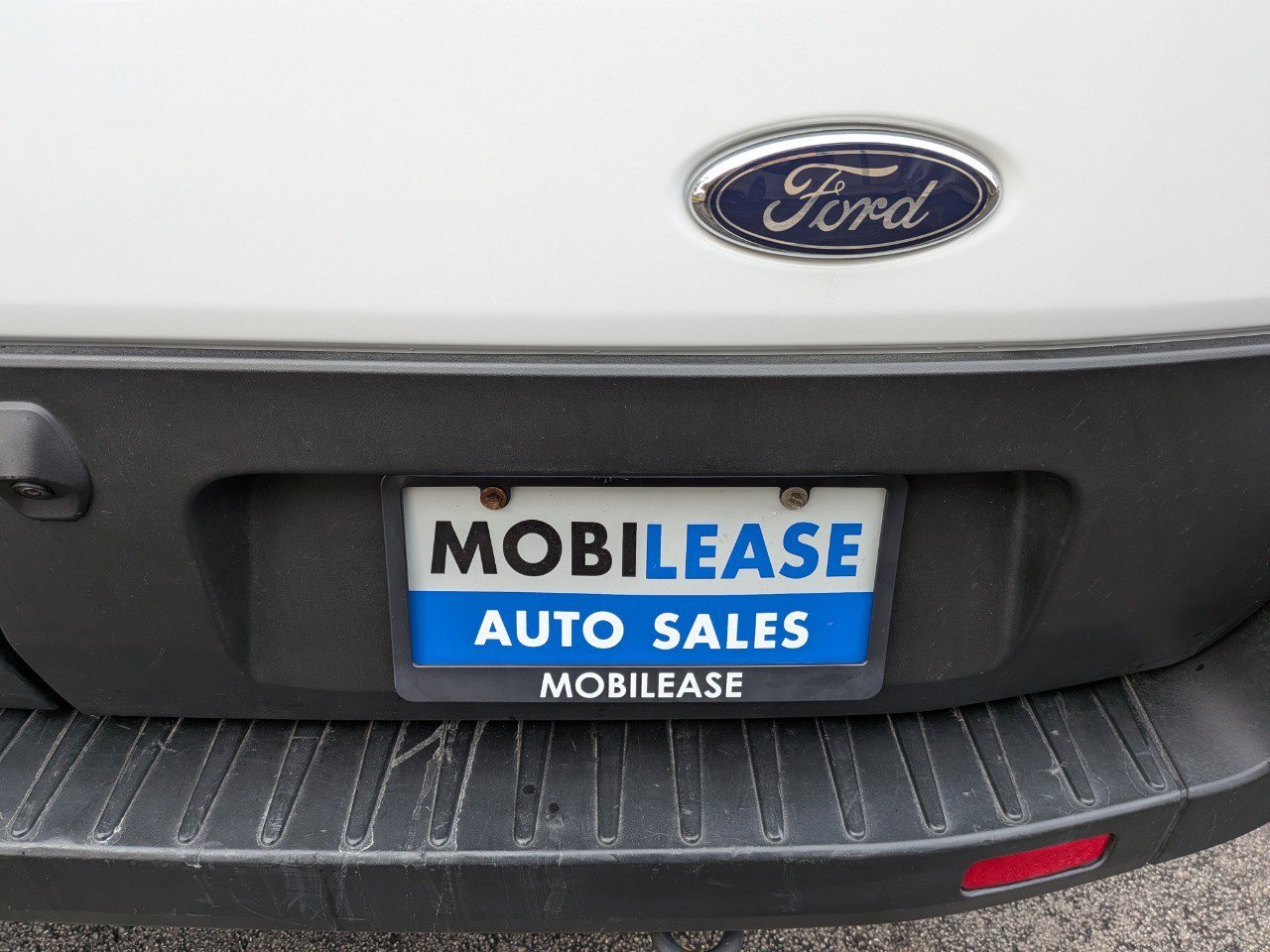 Used 2024 Ford Transit 250 w/ Exterior Upgrade Package image 38