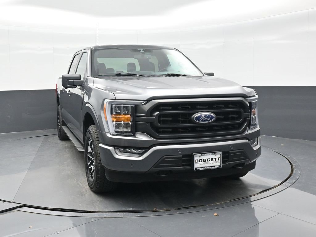 Used 2022 Ford F150 XLT w/ Equipment Group 302A High image 12