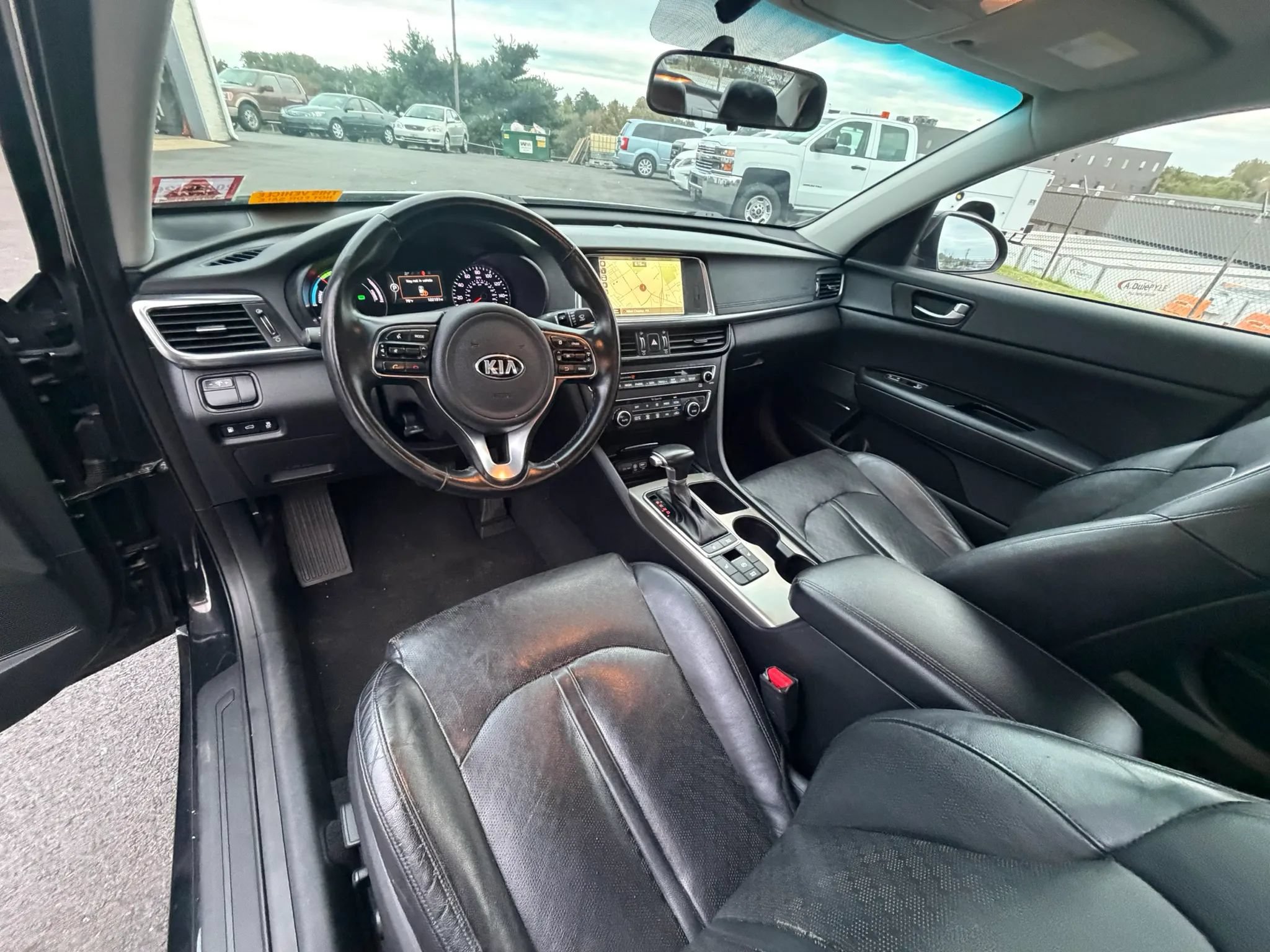 Used 2017 Kia Optima EX FWD image 39