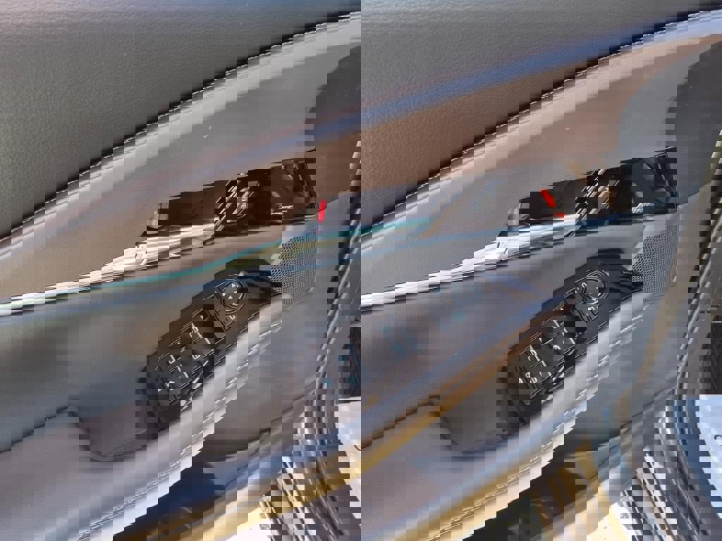 New 2025 MAZDA CX-30 AWD 2.5 S w/ Premium Package image 11