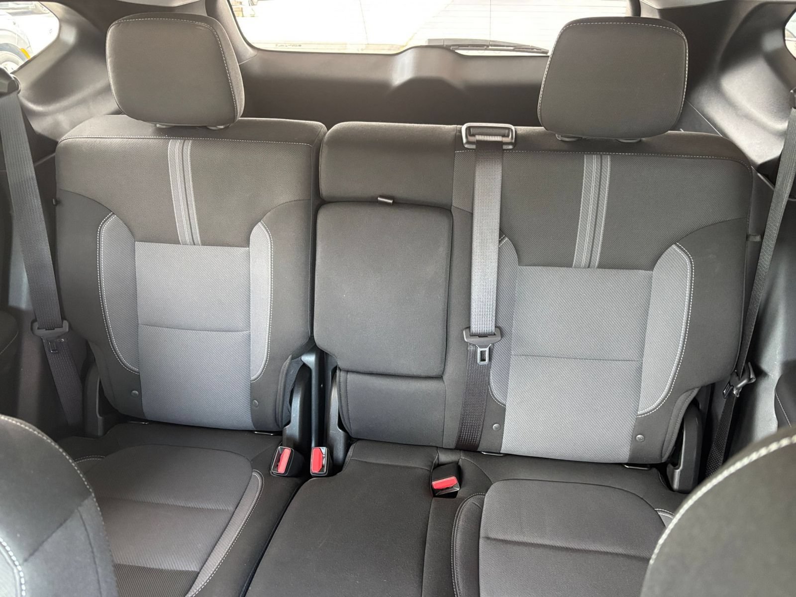 Used 2025 Chevrolet Blazer LT FWD image 39
