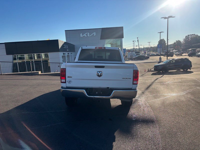 Used 2018 RAM 1500 Classic SLT AWD/4WD image 7