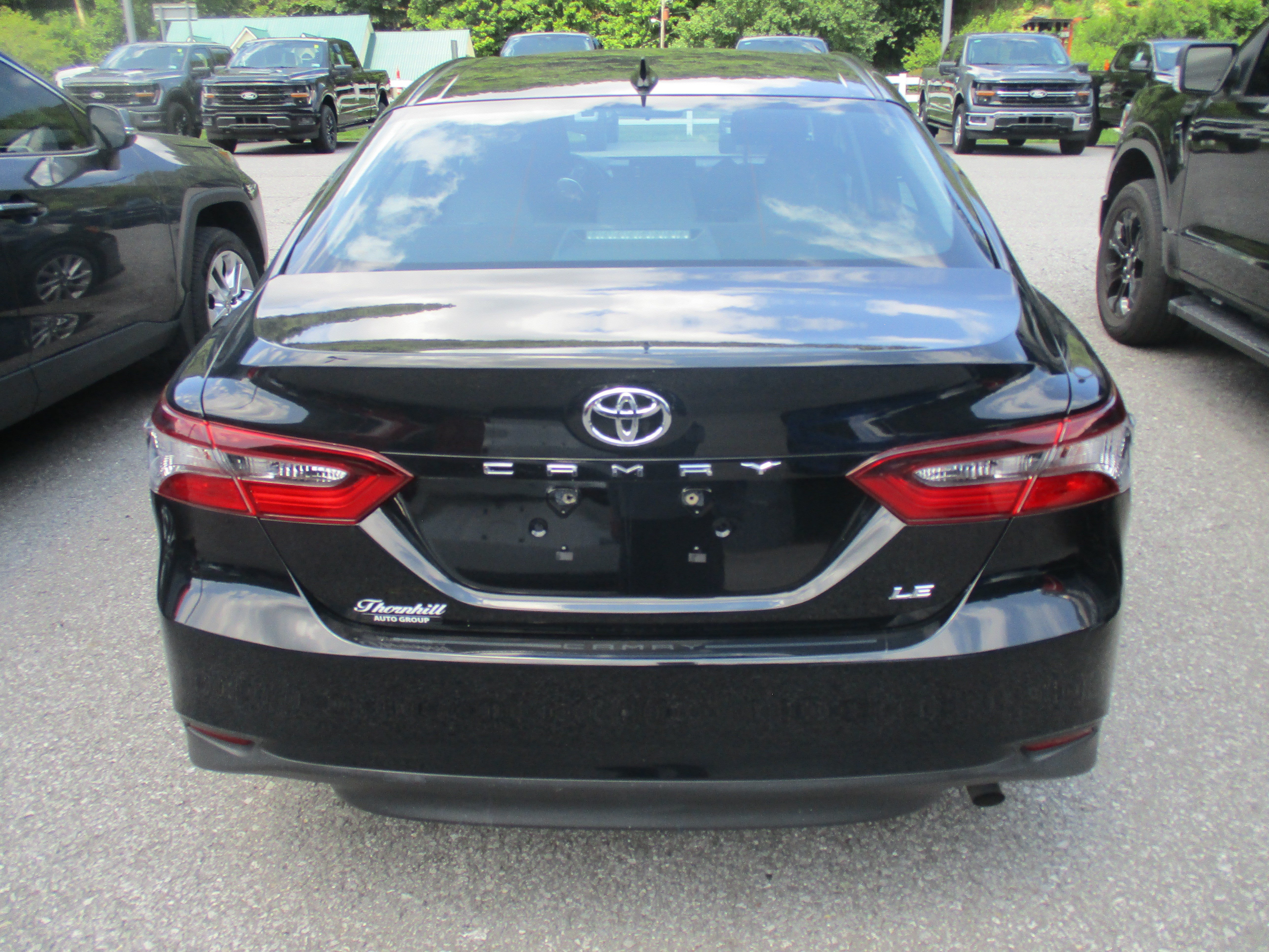 Used 2024 Toyota Camry LE FWD image 5