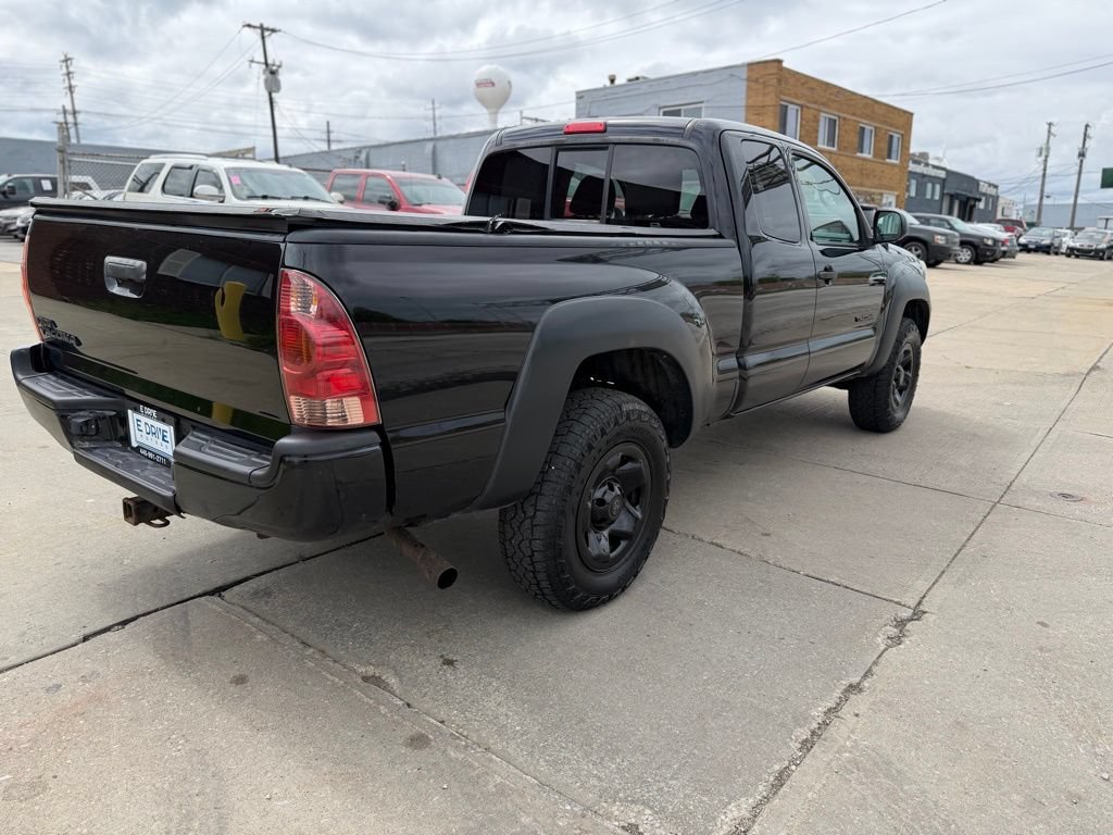 Used 2012 Toyota Tacoma 4x4 Access Cab w/ Convenience Pkg image 5
