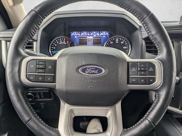 Used 2024 Ford Expedition XLT image 10