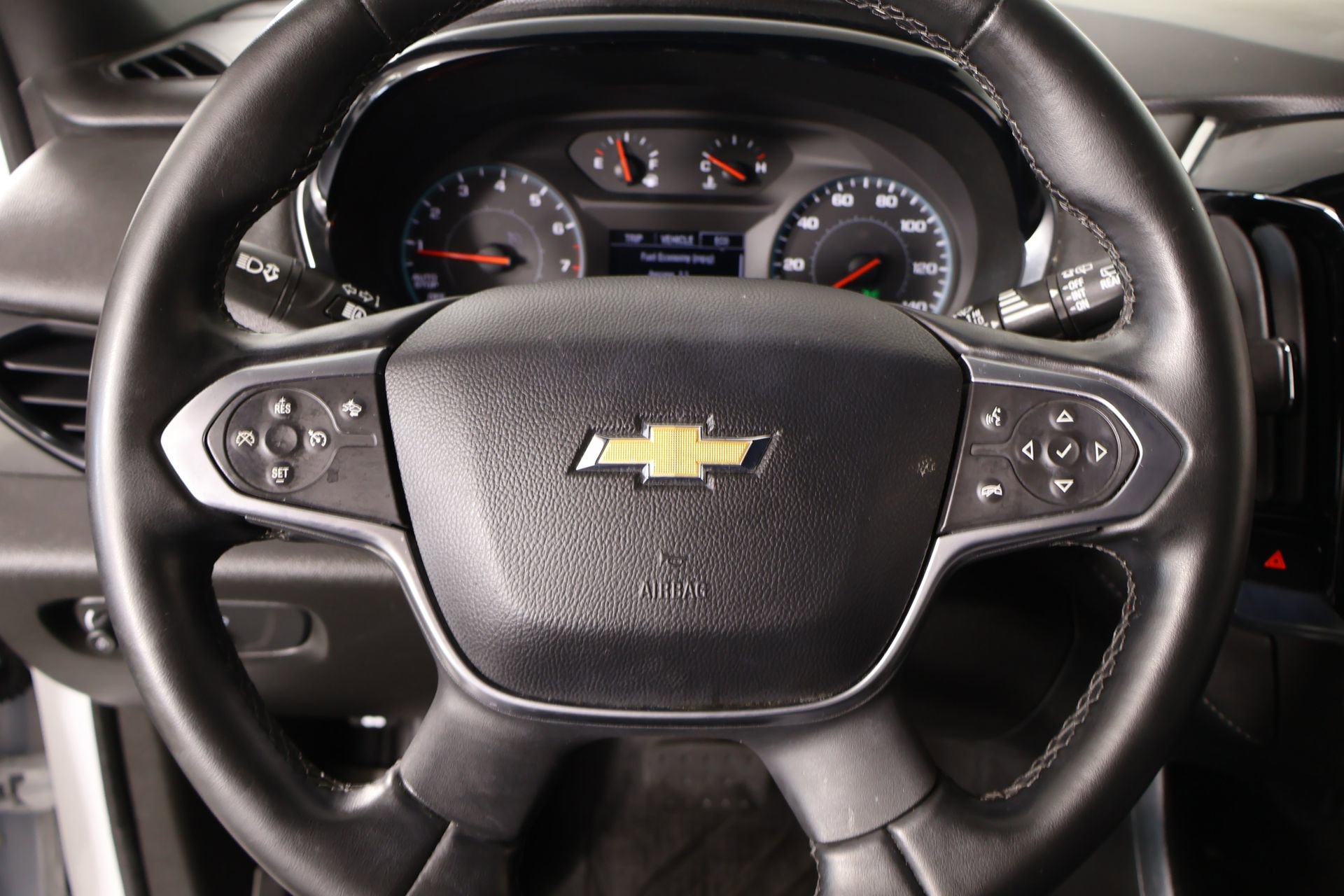 Used 2023 Chevrolet Traverse LT w/ LPO, Floor Liner Package image 3