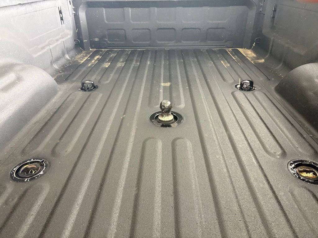 Used 2024 RAM 3500 Big Horn AWD/4WD image 18