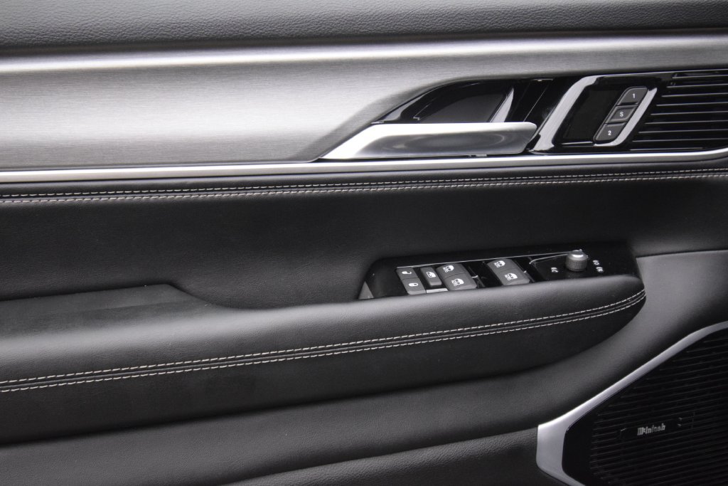 New 2026 Jeep Grand Wagoneer Limited AWD/4WD image 31