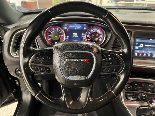 Used 2020 Dodge Challenger SXT RWD image 11