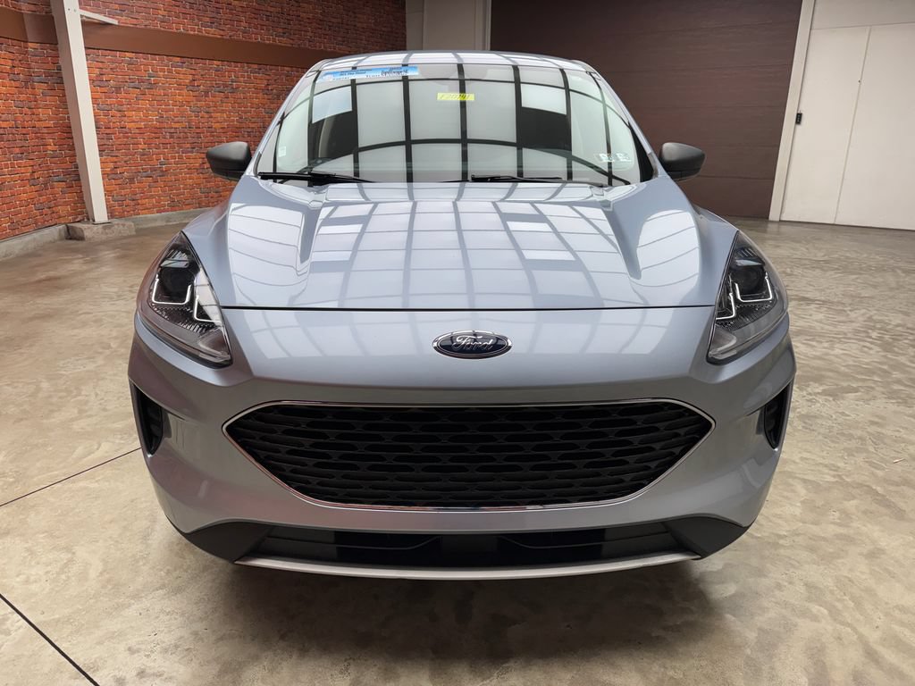 Used 2022 Ford Escape SE AWD/4WD image 6